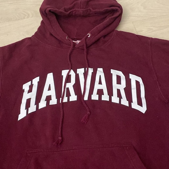 🎓 Harvard Maroon Sweater - Small - Picture 2 of 9